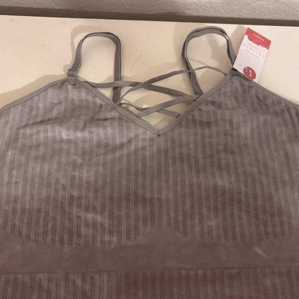 Cacique Gray Ribbed Strappy V-Neck Bralette Women Plus Size 26/28 NWT
